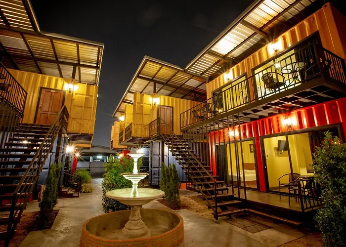 Tuscany Land Donmuang Отель 3*